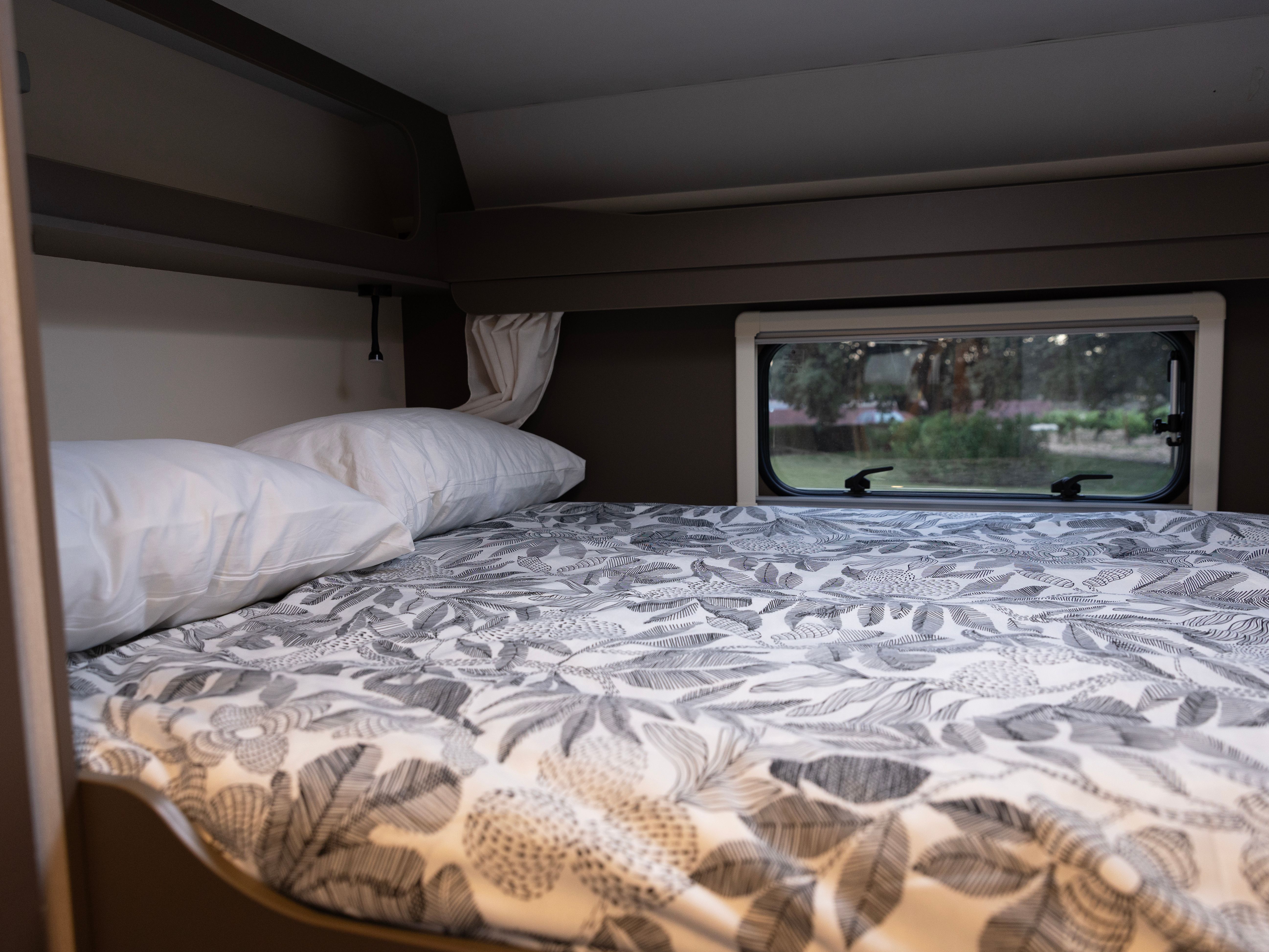 Cocina equipada de la autocaravana